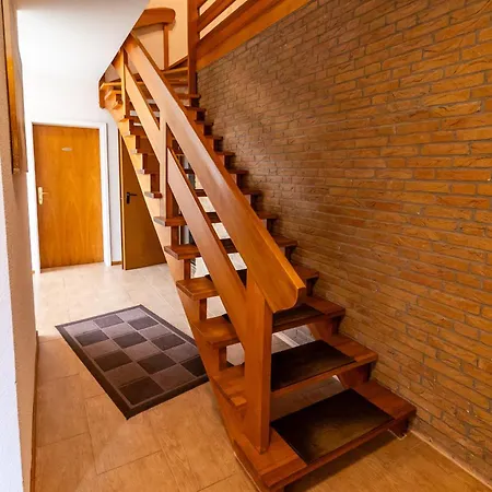 Apartament Klara *